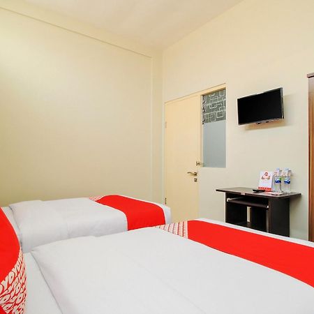 Super Oyo 168 K-15 Residence Surabaya Dış mekan fotoğraf