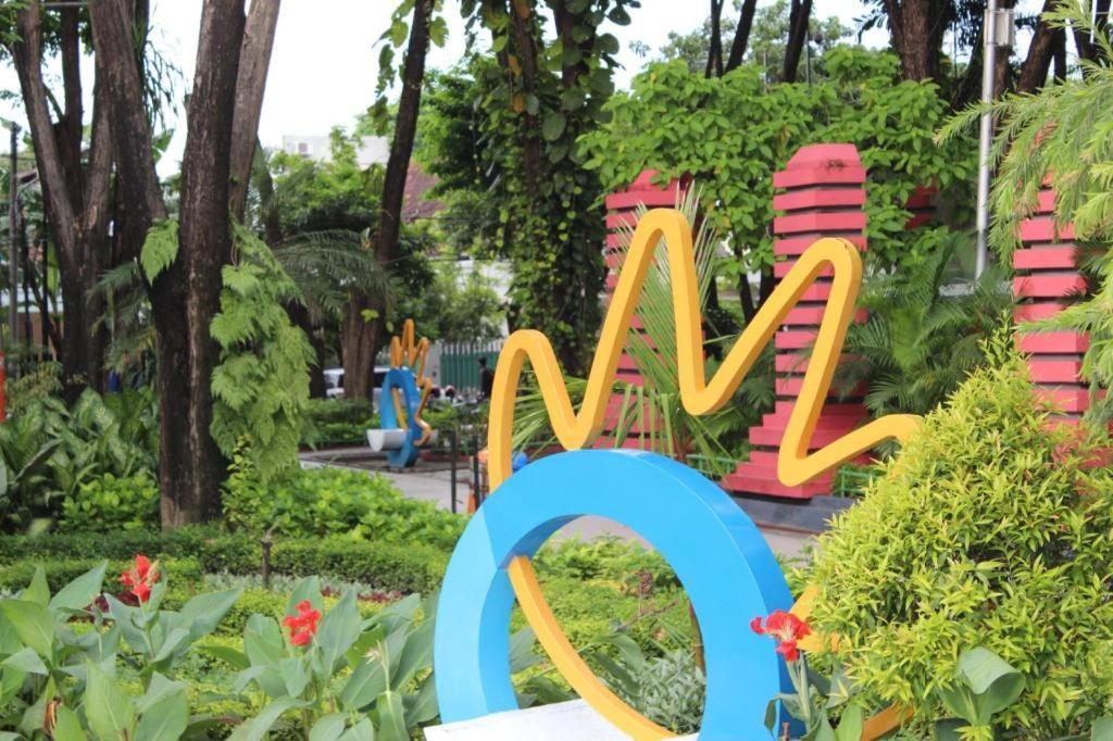 Super Oyo 168 K-15 Residence Surabaya Dış mekan fotoğraf