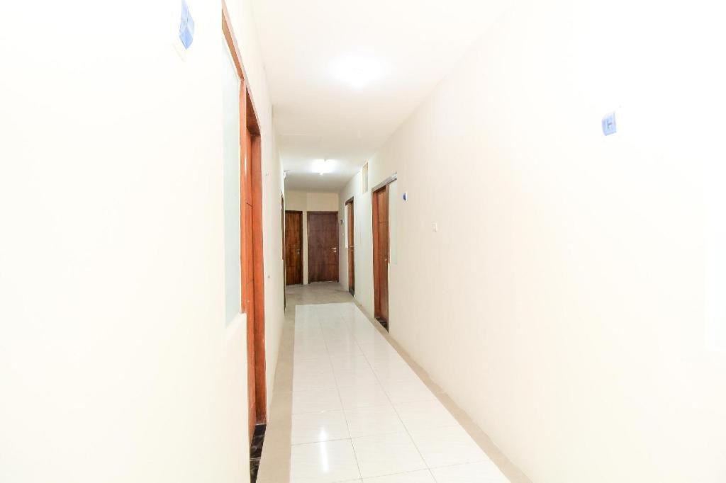 Super Oyo 168 K-15 Residence Surabaya Dış mekan fotoğraf